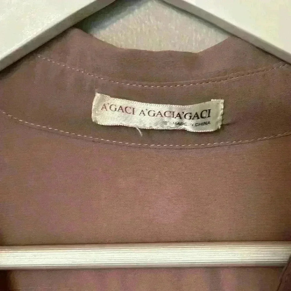 Tan sleeves mini dress - Picture 2 of 8